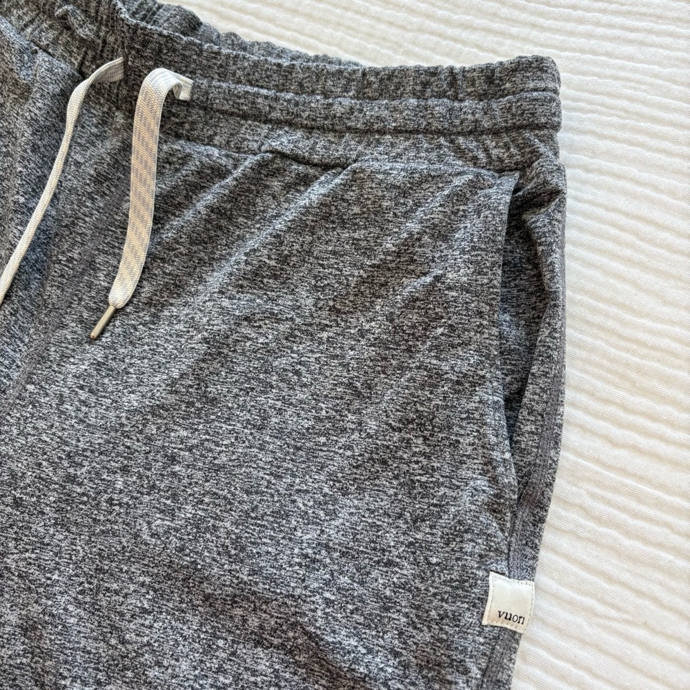 Vuori Heather Grey Performance Joggers - Picture 6 of 7